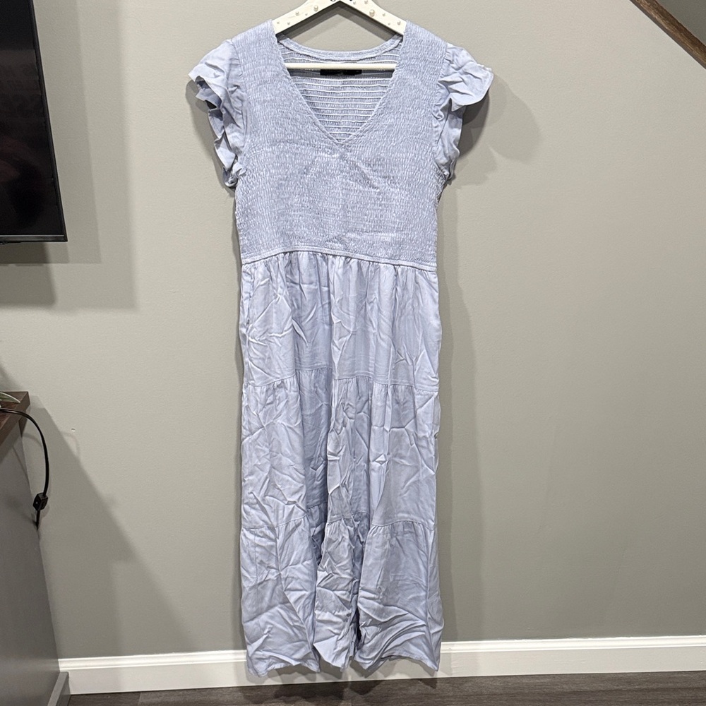 Elegant Light Blue Women's Dress